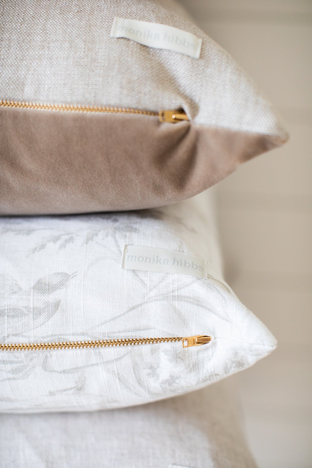Henry Pillow Cover - Parchment - 22" x 22"