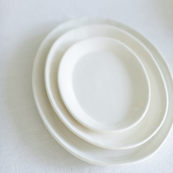 Pearl Stoneware Dish