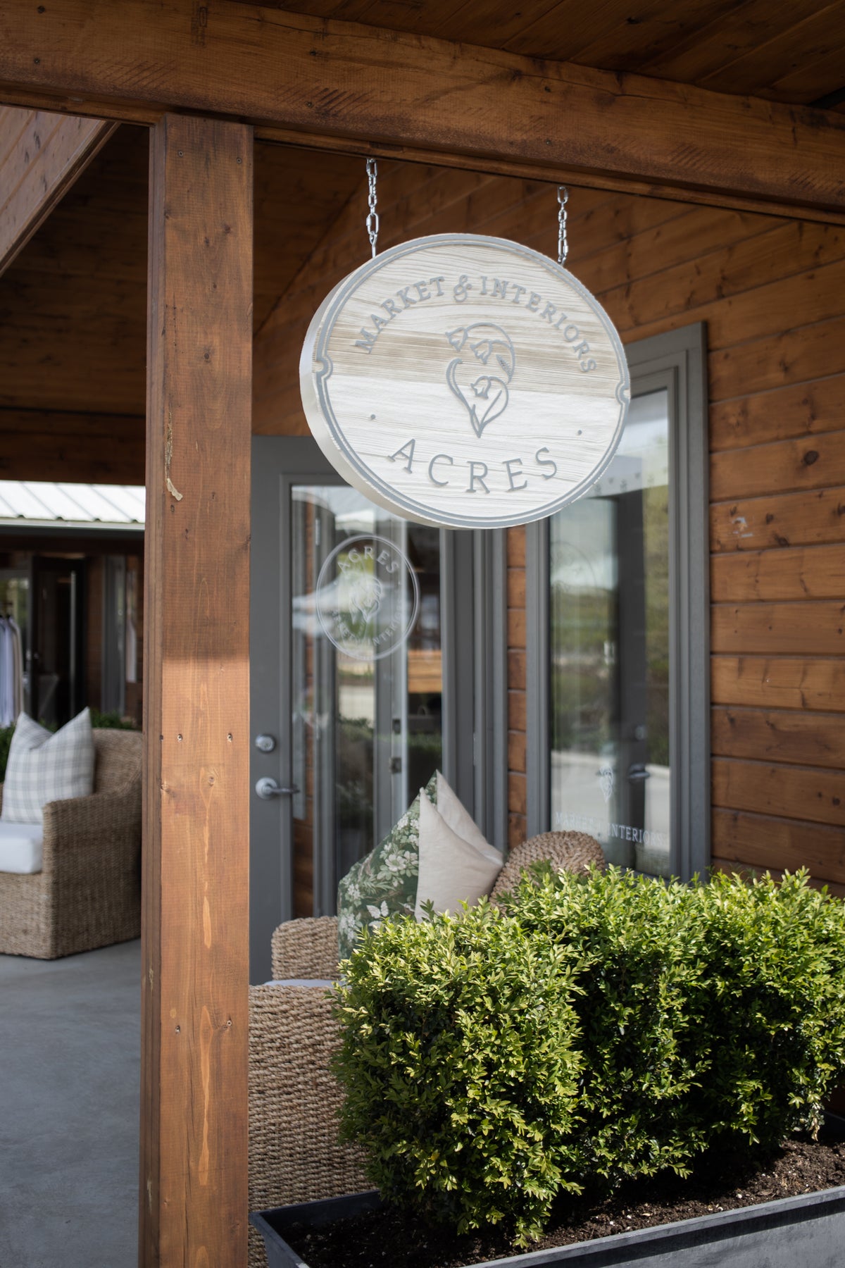 Acres Market & Interiors In-Store Shopping