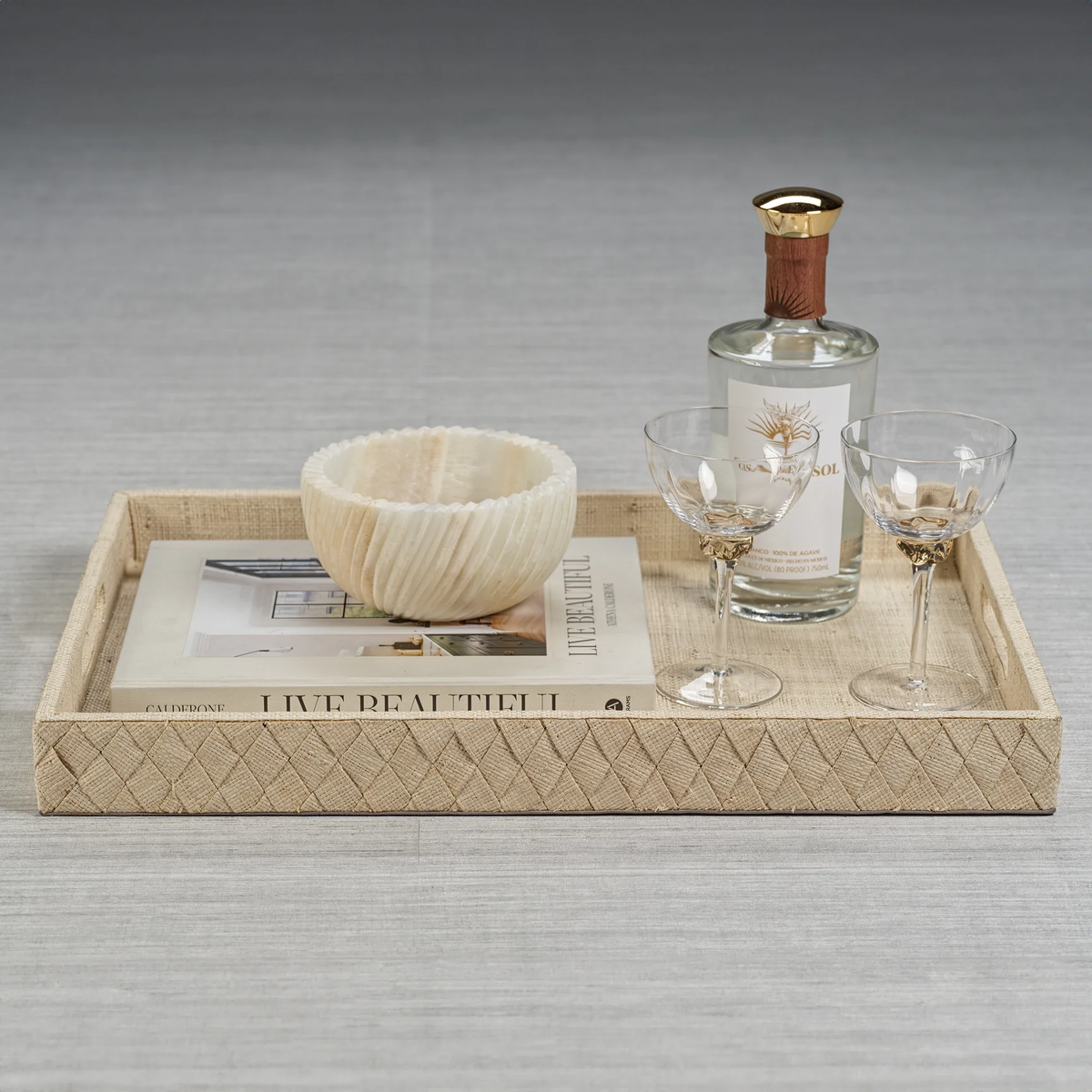 Benjamin Woven Raffia Tray