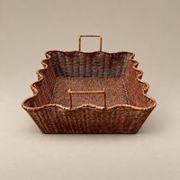 Grande Cottage Scalloped Tray