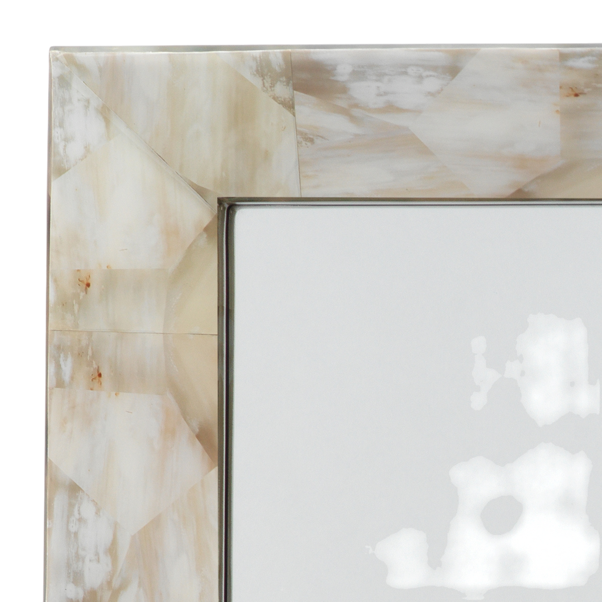 Fragment Mirror