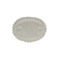 Mila Scalloped Pear Platter