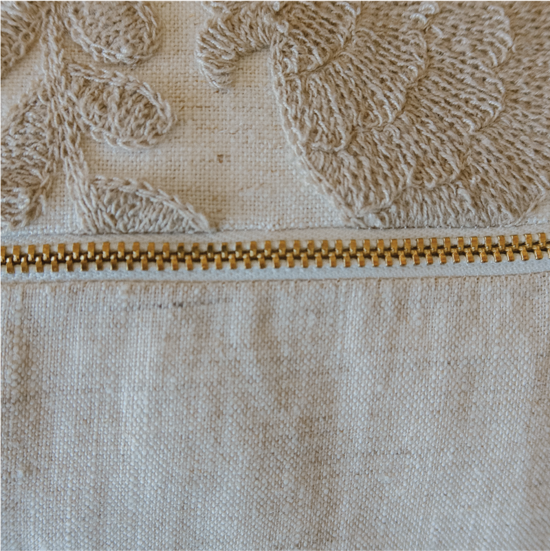 Pomme Pillow Cover