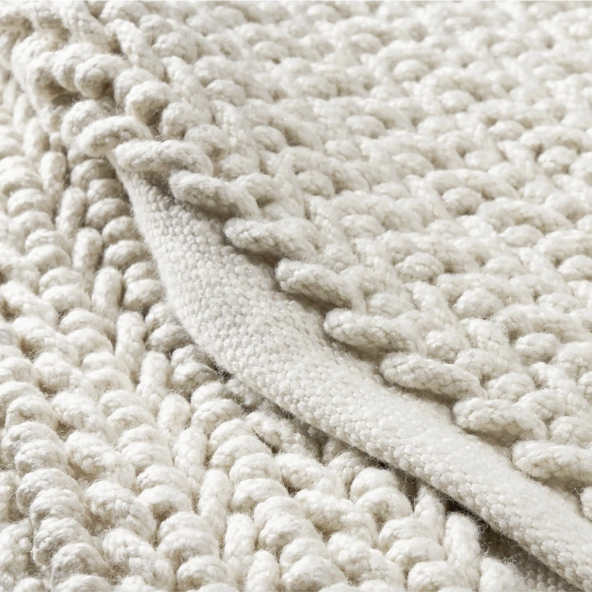 Veranda Handwoven Indoor & Outdoor Rug - Ivory