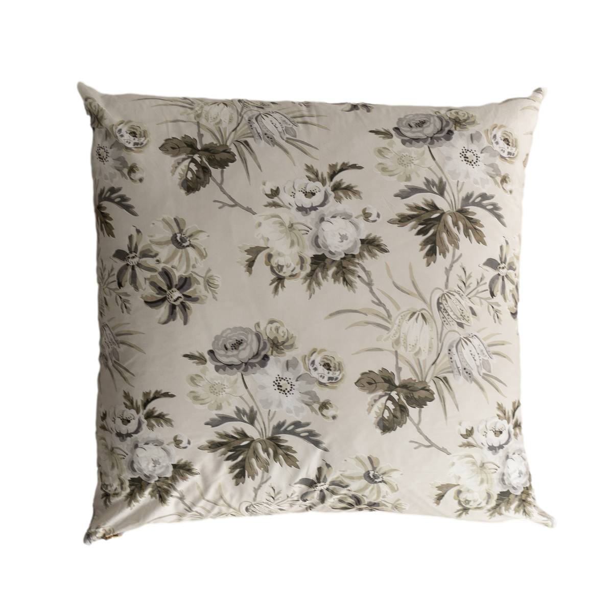 Viviana Pillow Cover - 22" x 22"
