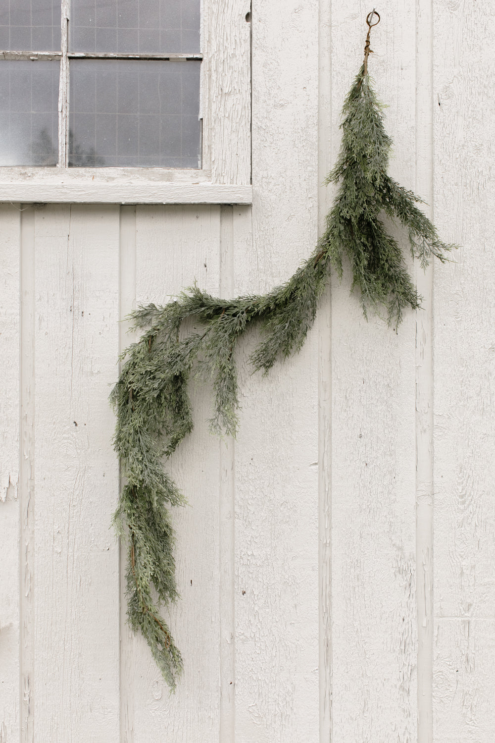 Whispering Hills Garland