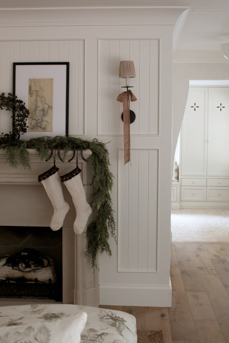 Whispering Hills Garland