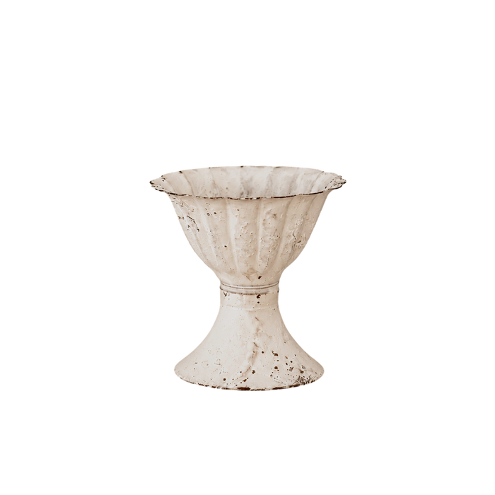 Sunday Scalloped Petite Pot