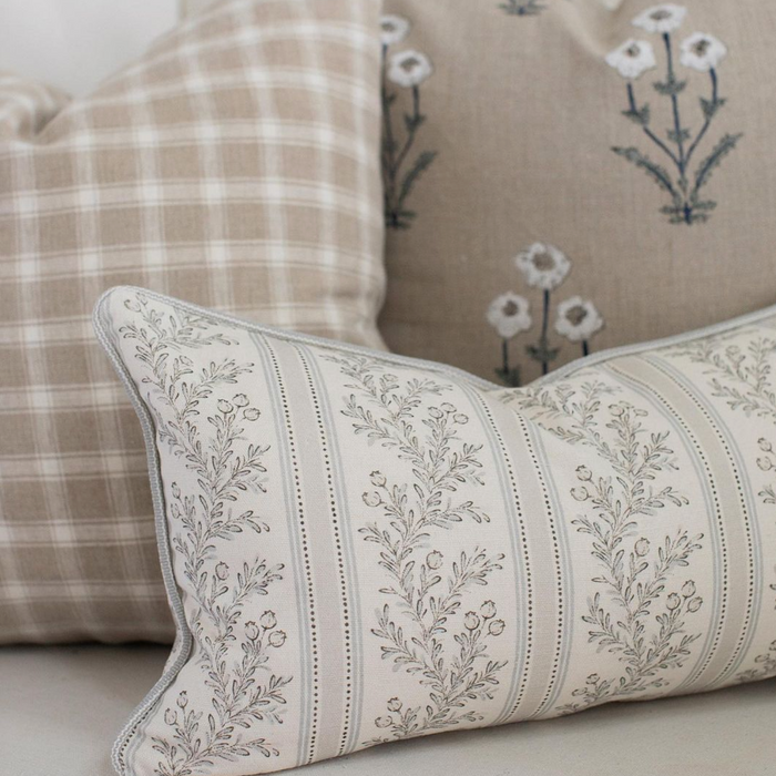 Juniper Pillow Cover - Nudeberry - 12" x 21"