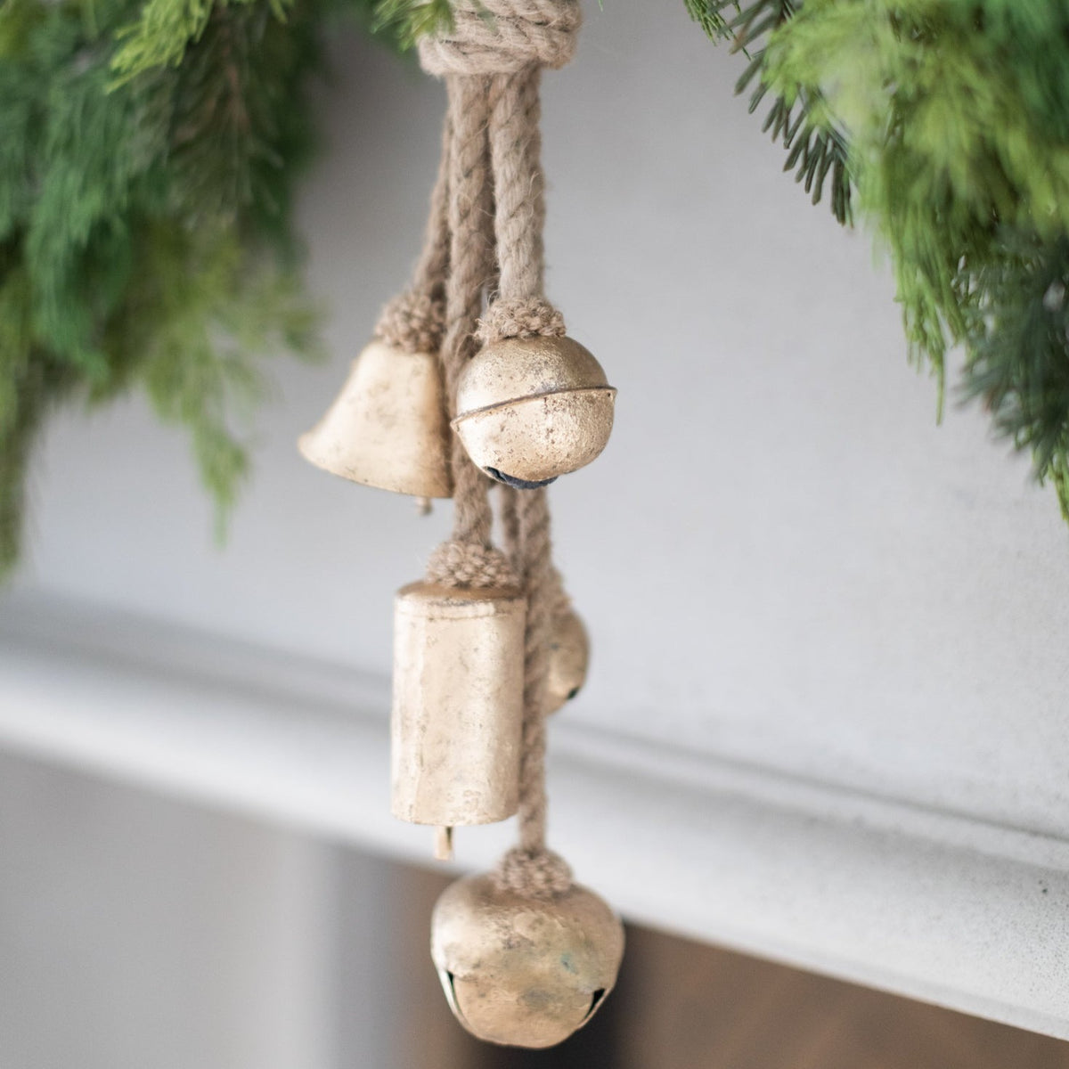 Metal Bells Jute Garland